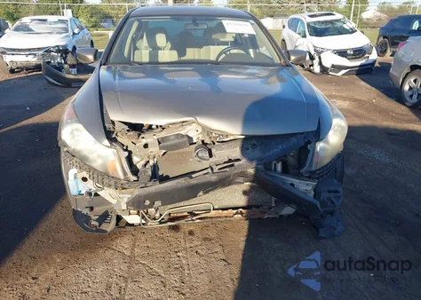 2010 Honda Accord 2.4 Lx из США, поврежденный, VIN 1HGCP2F30AA072027